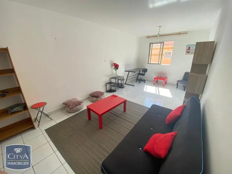 Photo 1 Appartement 1 pièce 23m²