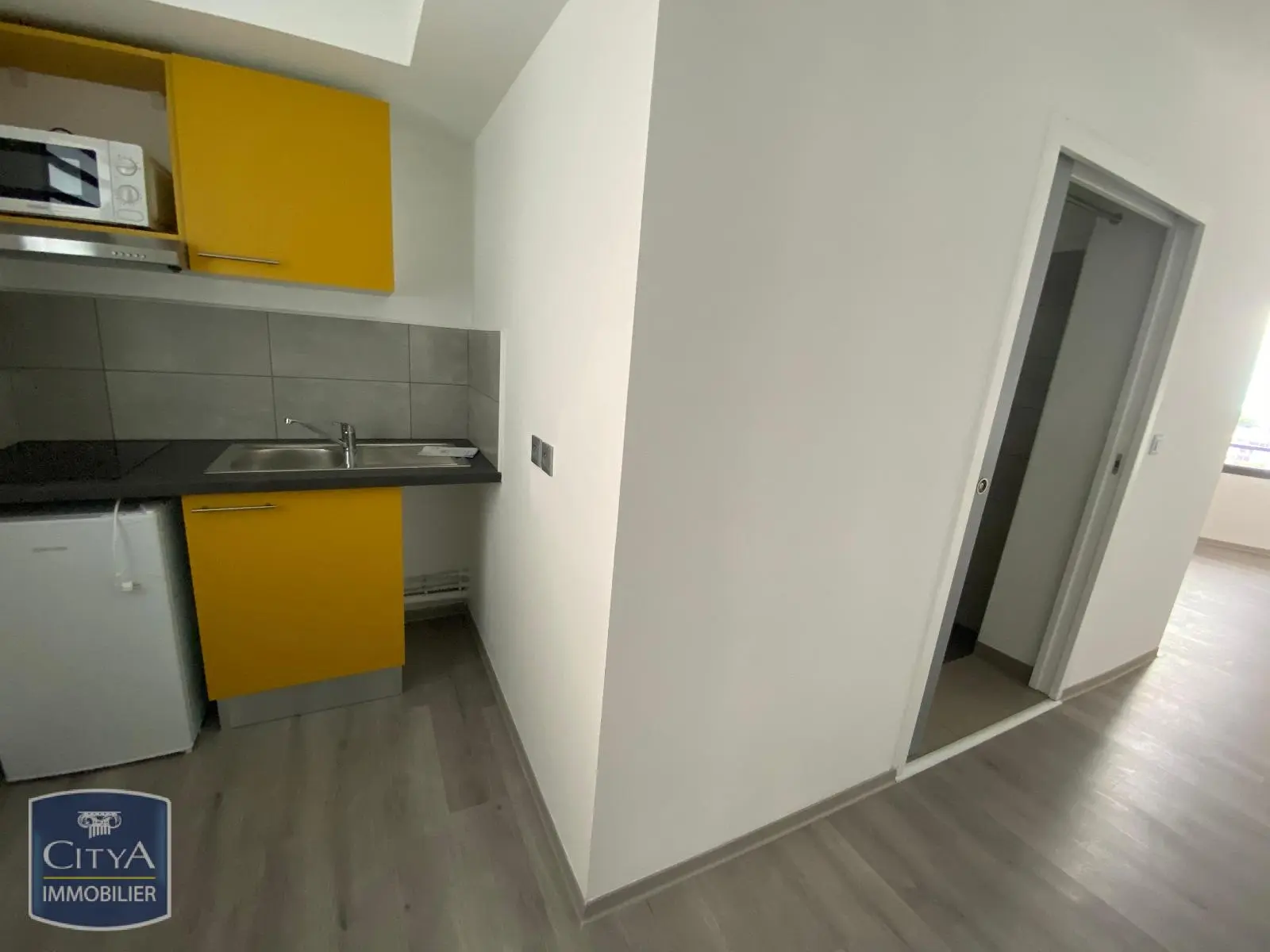 Photo 8 Appartement 1 pièce 21.9m²