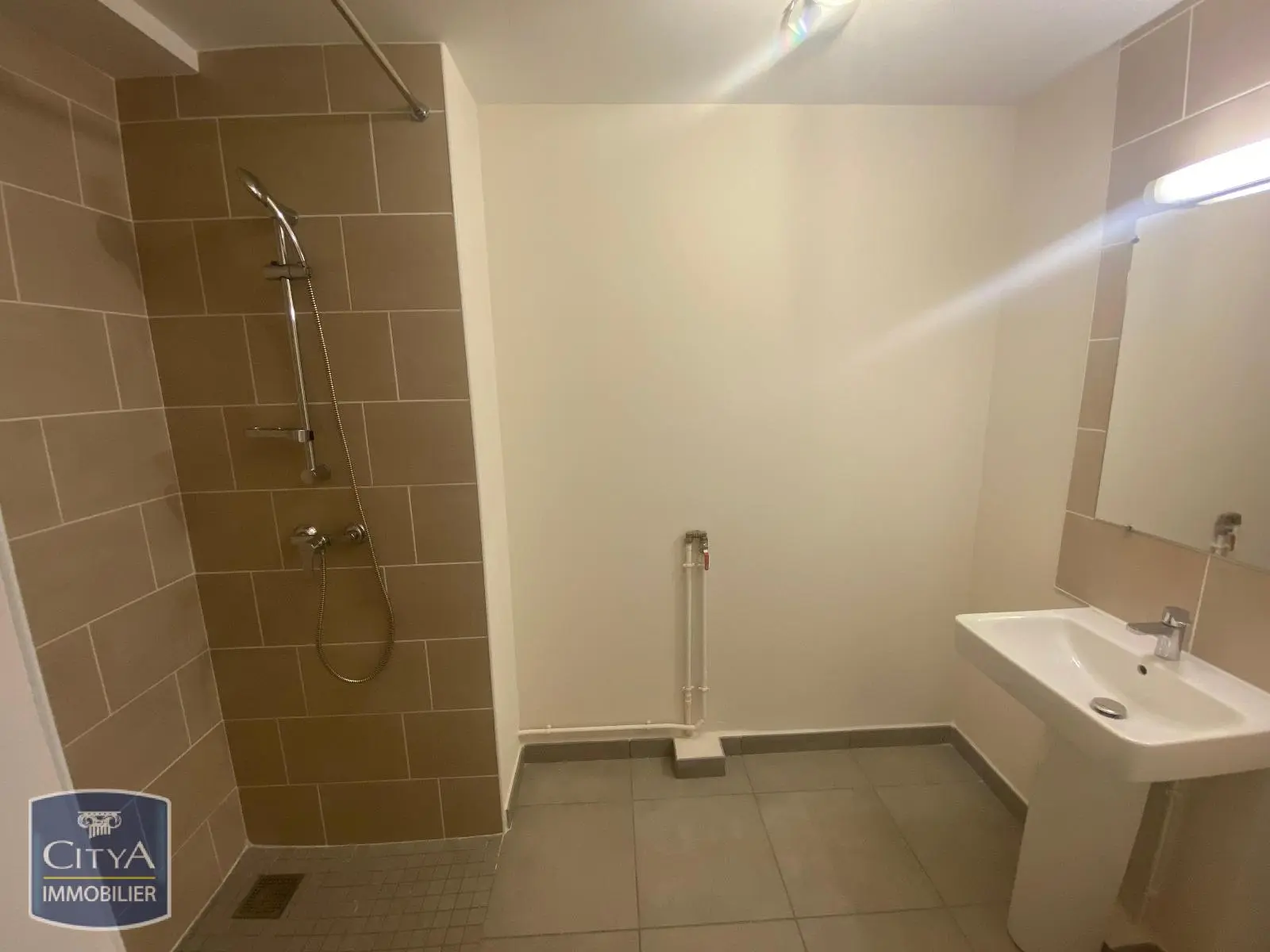 Photo 3 Appartement 2 pièces 71.47m²