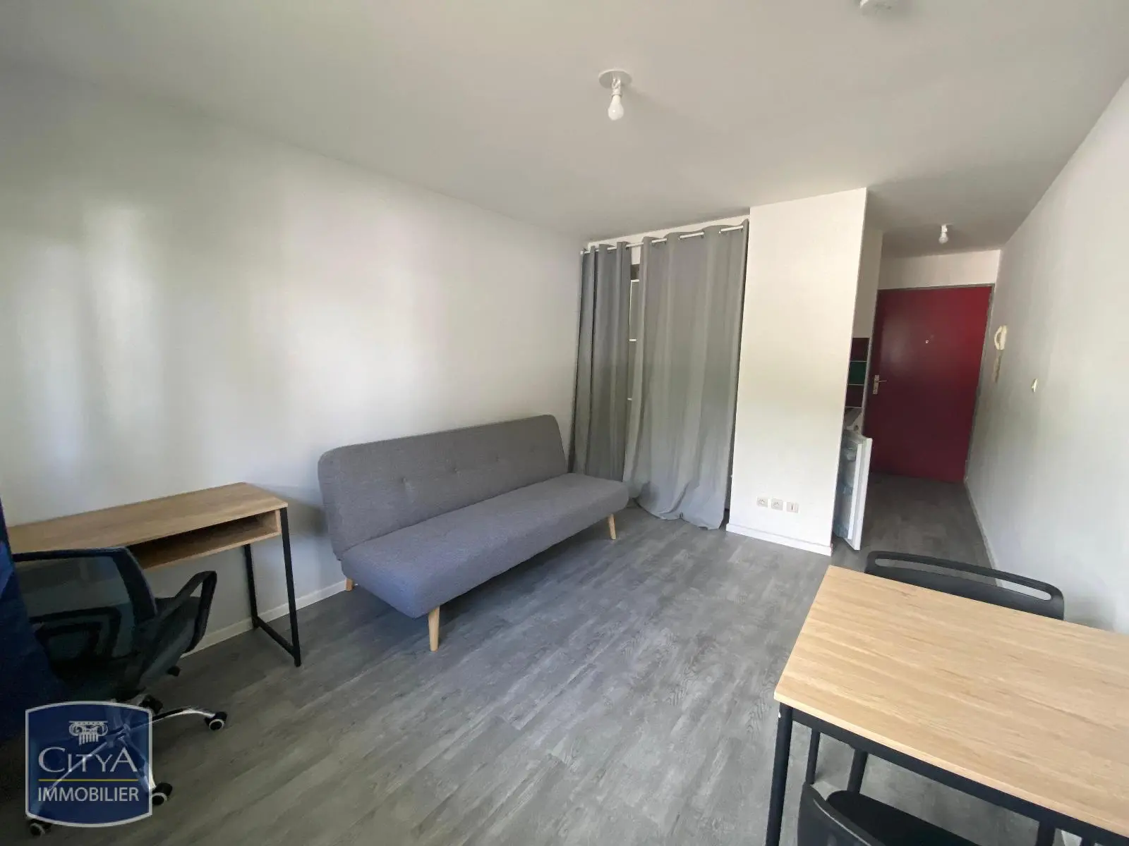 Photo 1 Appartement 1 pièce 20.04m²