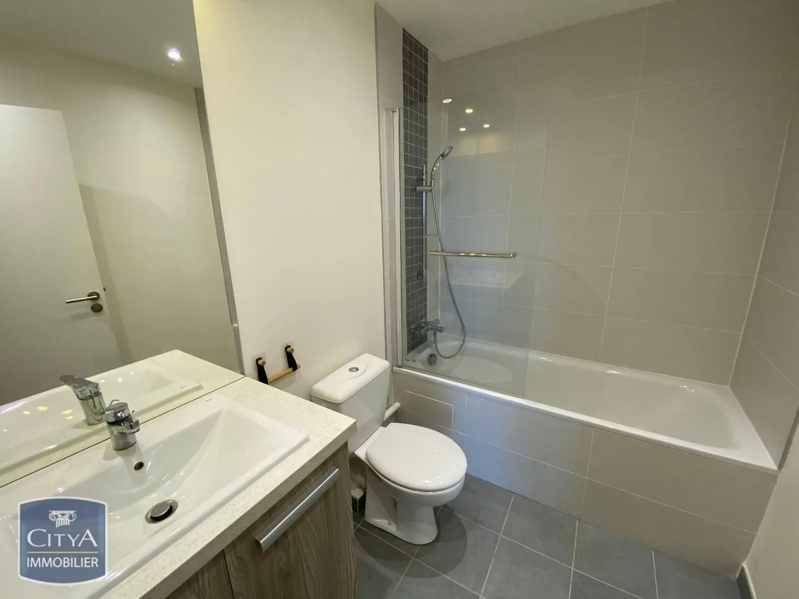 Photo 8 appartement Saint-Denis
