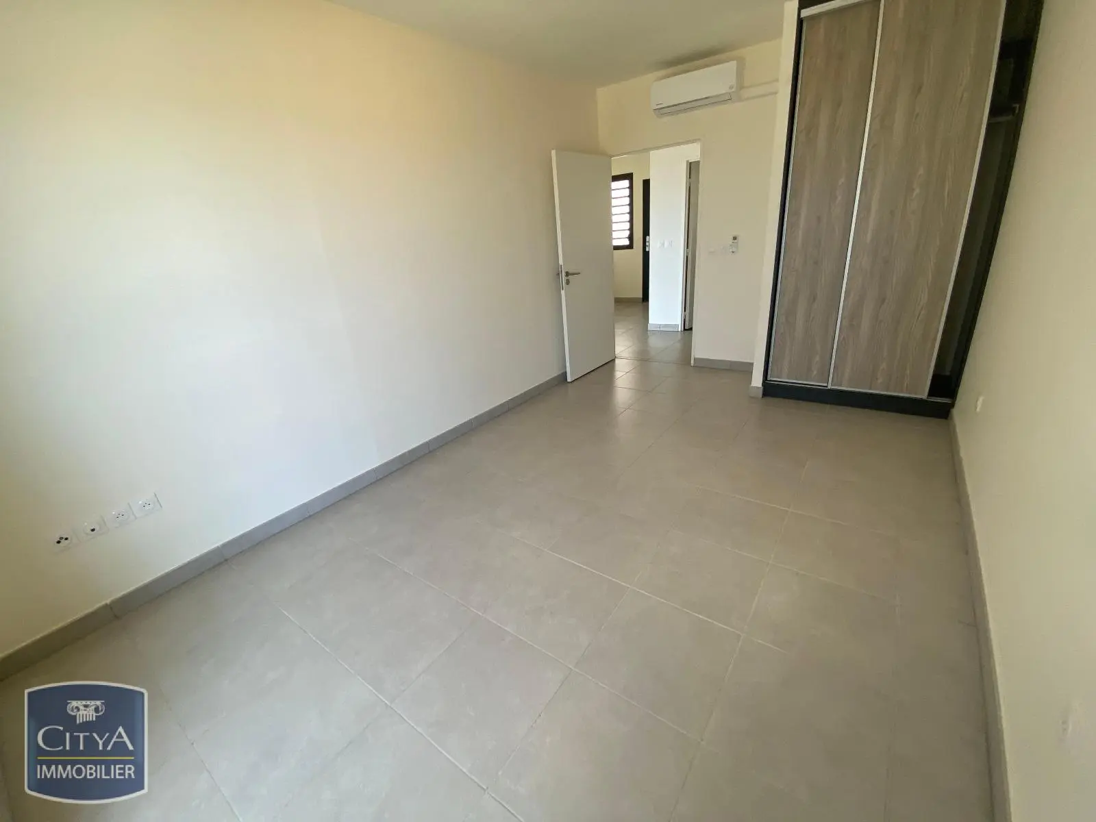 Photo 17 appartement Saint-Denis
