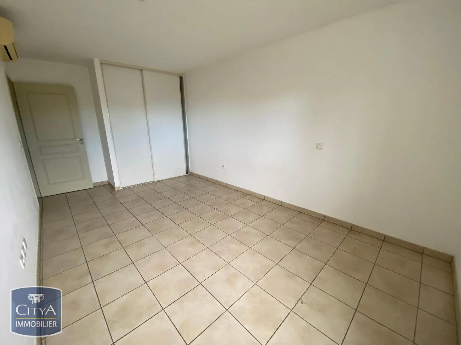 Photo 8 Appartement 4 pièces 82.83m²
