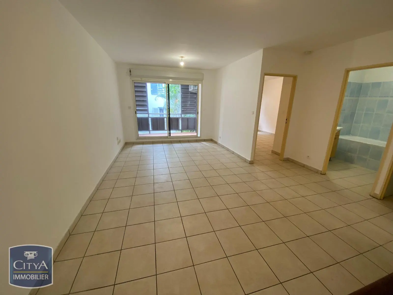 Photo 2 Appartement 3 pièces 65m²