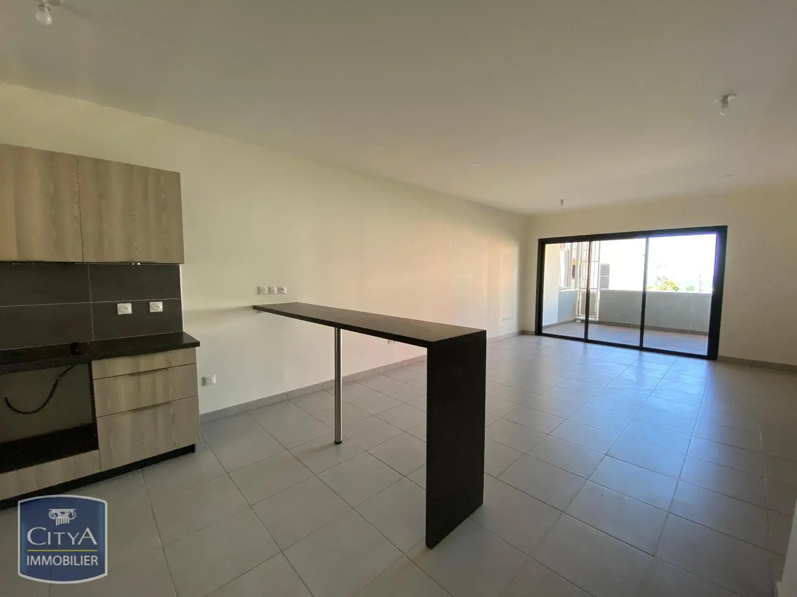 Photo 2 Appartement 3 pièces 74.48m²