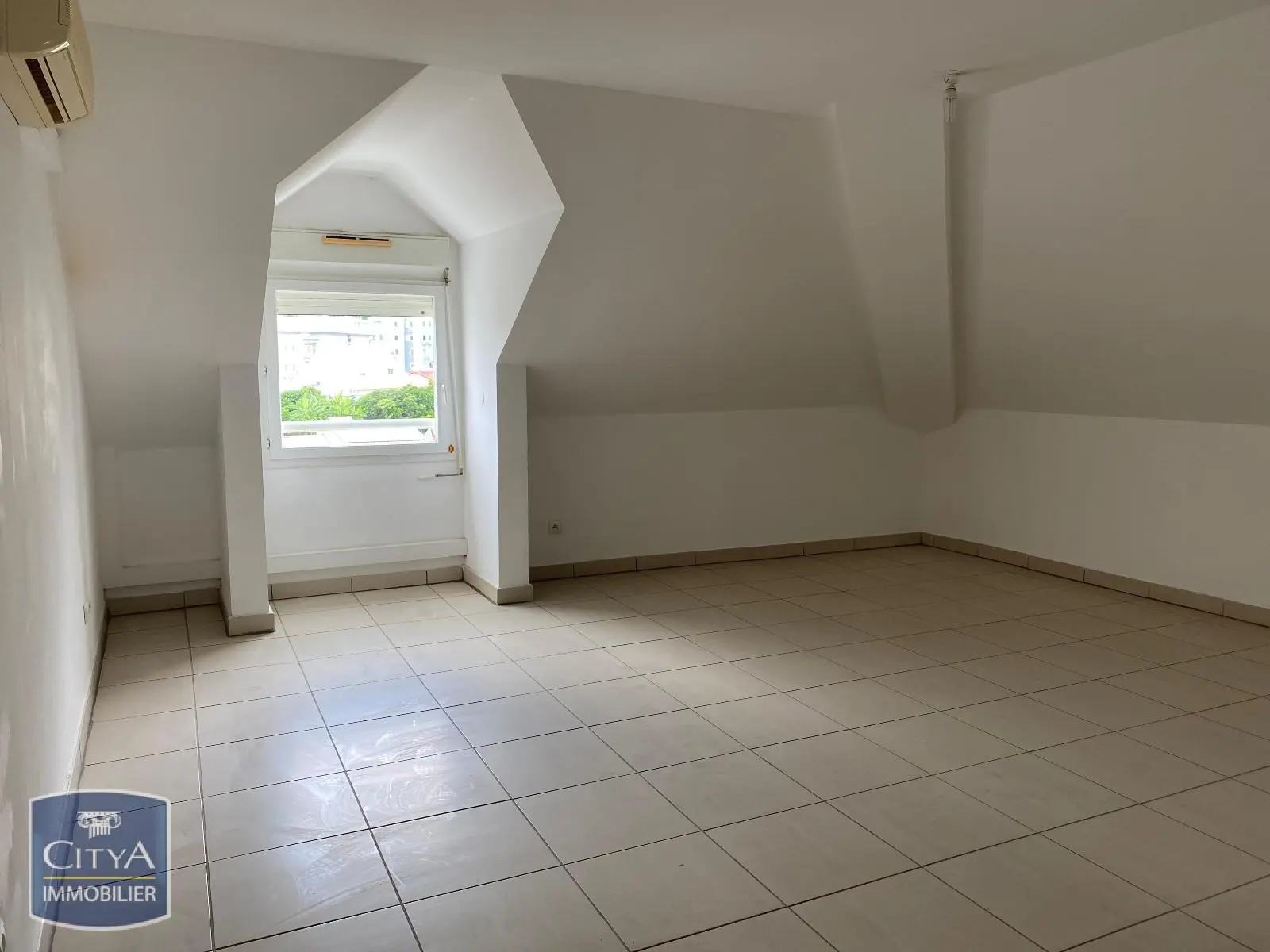 Photo 17 Appartement 5 pièces 129.05m²