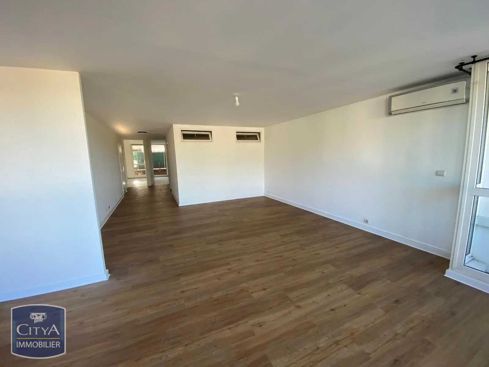 Photo 1 Appartement 3 pièces 99.6m²