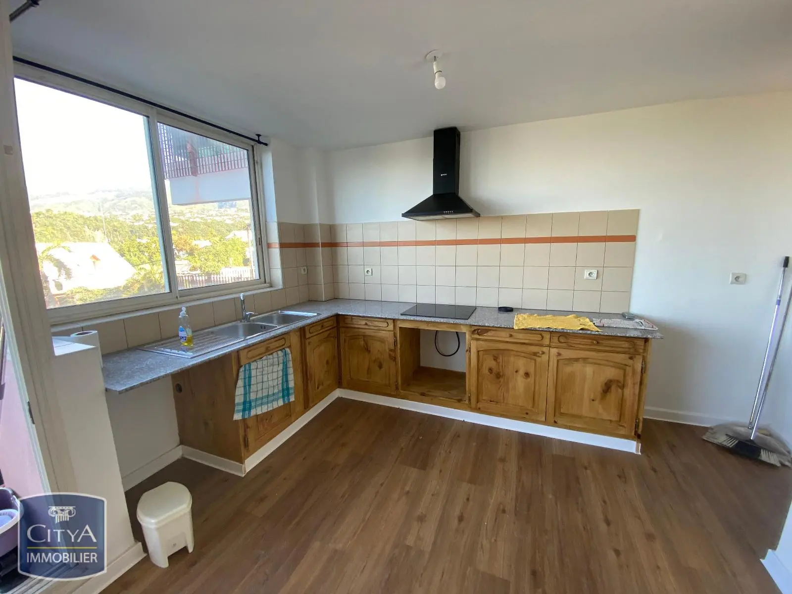 Photo 2 Appartement 3 pièces 99.6m²