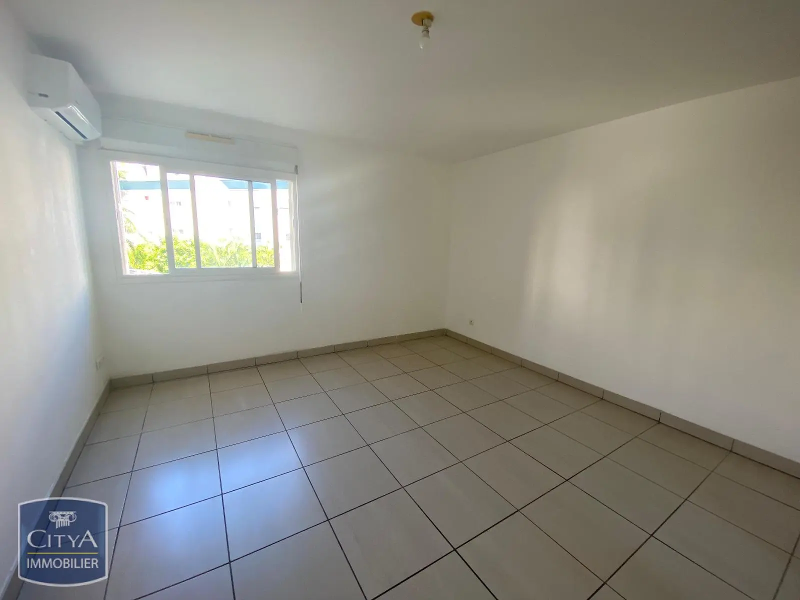 Photo 5 appartement Saint-Denis