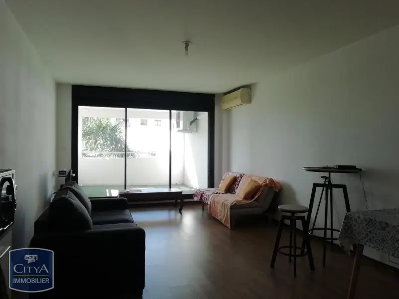 Photo 2 Appartement 1 pièce 31.31m²