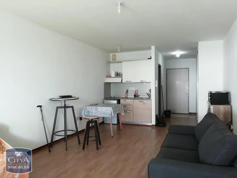 Photo 1 Appartement 1 pièce 31.31m²