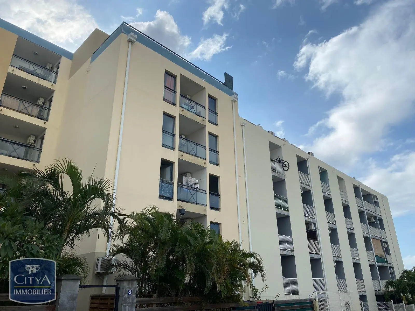 Photo 1 Appartement 1 pièce 23.24m²