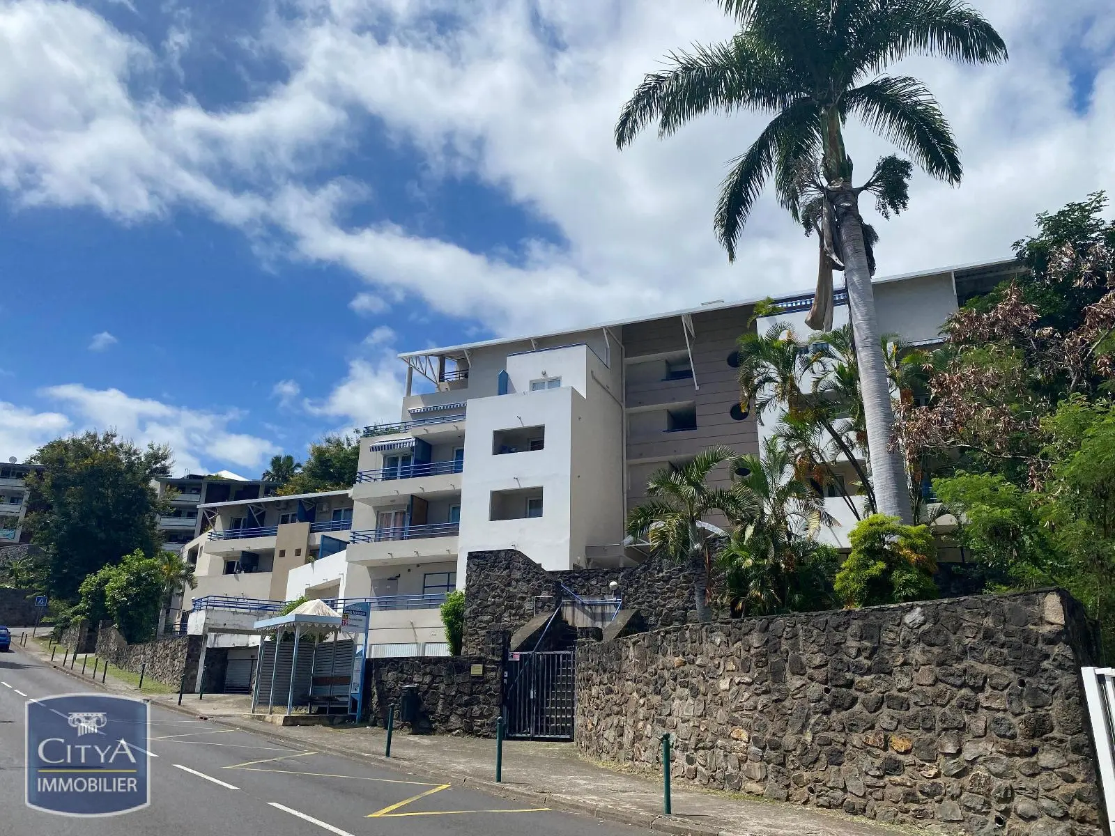 Photo 2 Appartement 1 pièce 28.87m²