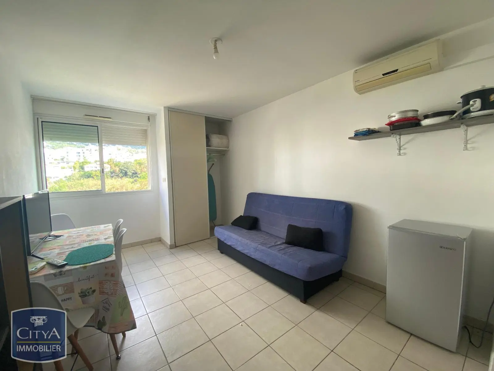 Photo 2 Appartement 1 pièce 22.57m²