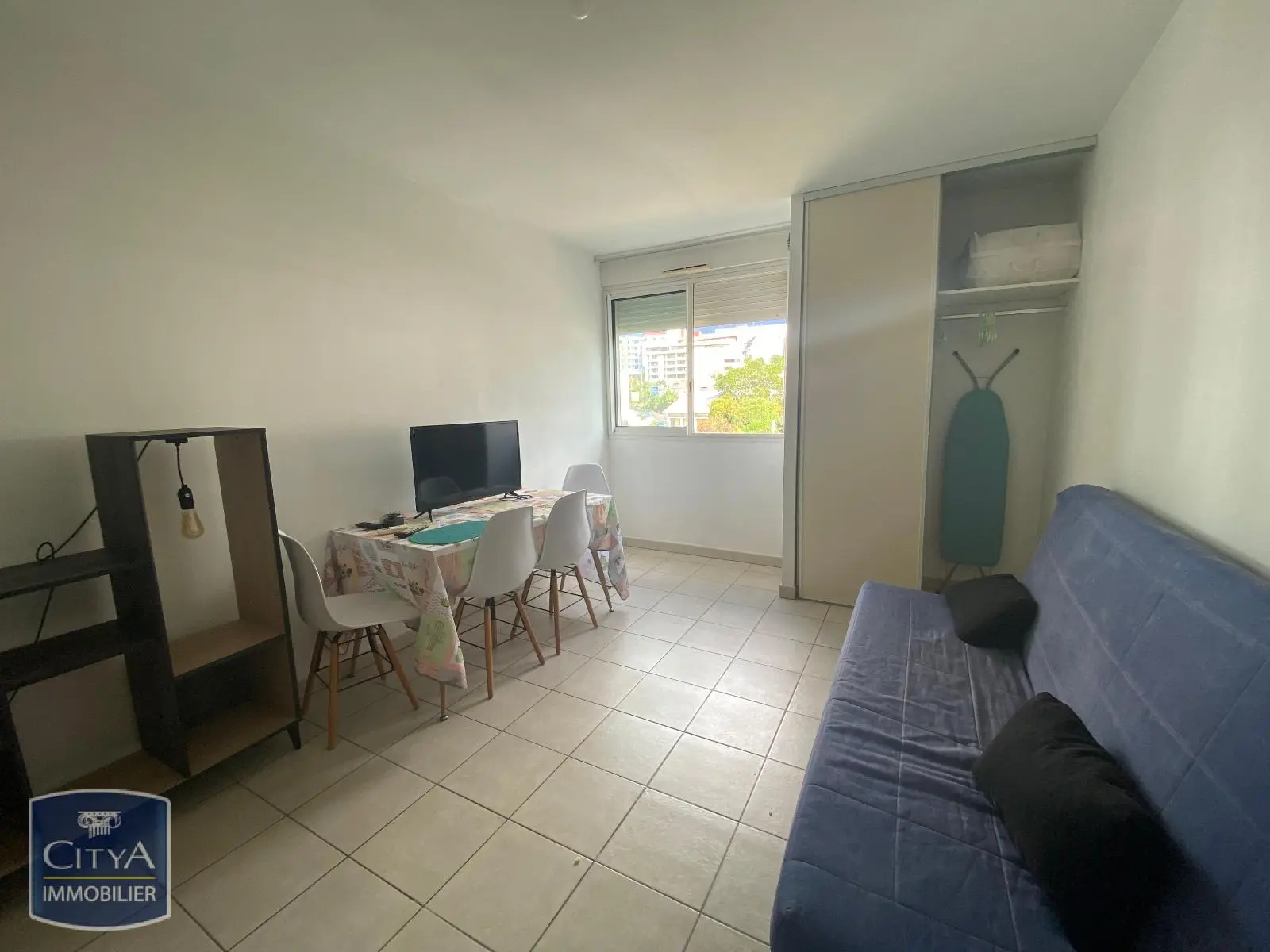 Photo 1 Appartement 1 pièce 22.57m²