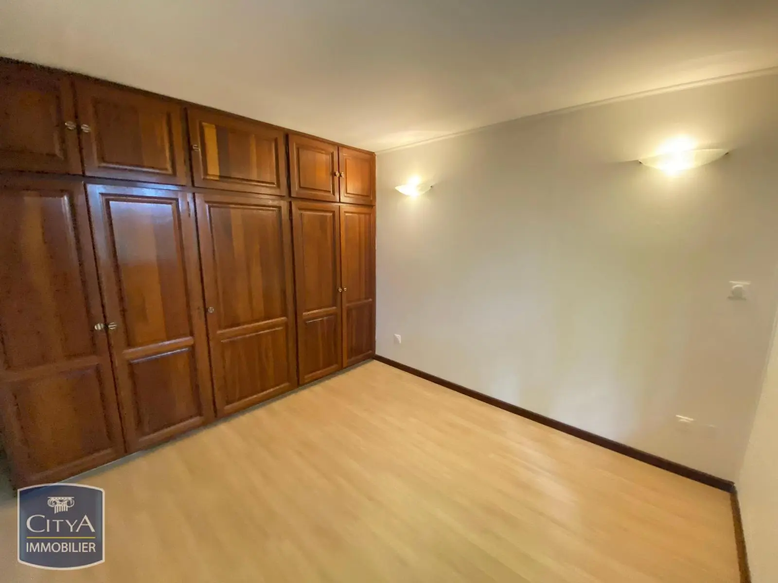 Photo 4 Maison 5 pièces 145m²