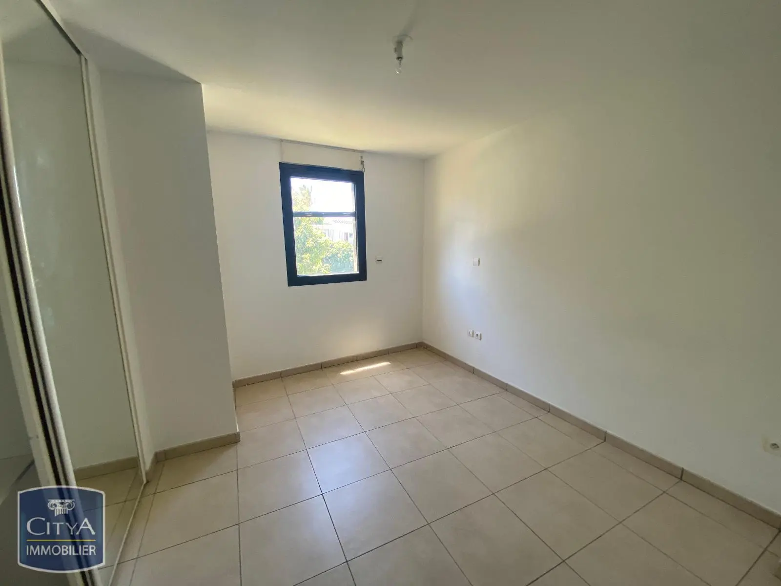 Photo 15 Appartement 4 pièces 101.96m²