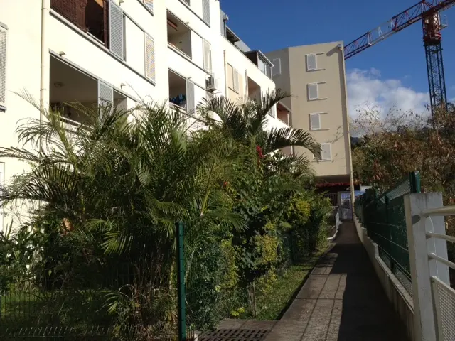 Photo 1 Appartement 1 pièce 28.76m²