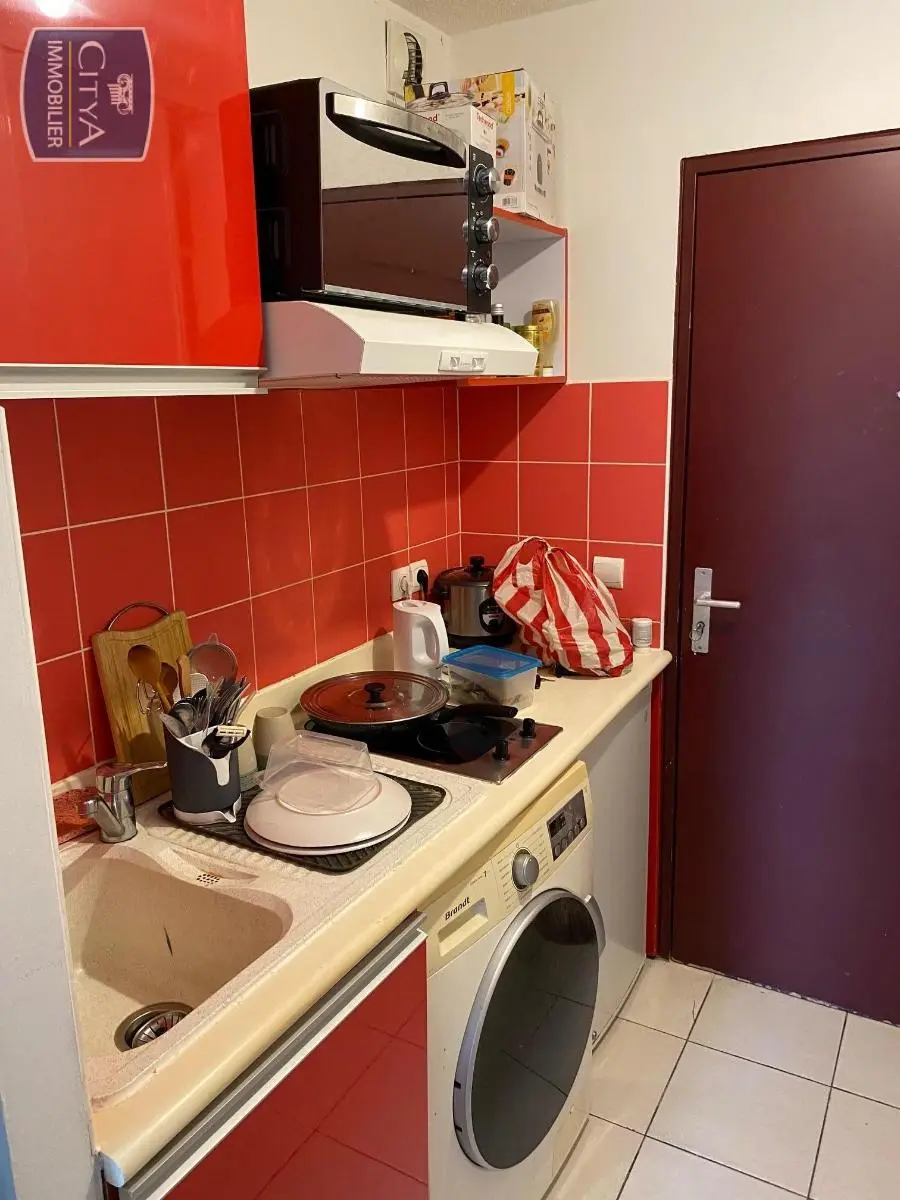 Photo 2 Appartement 1 pièce 25m²