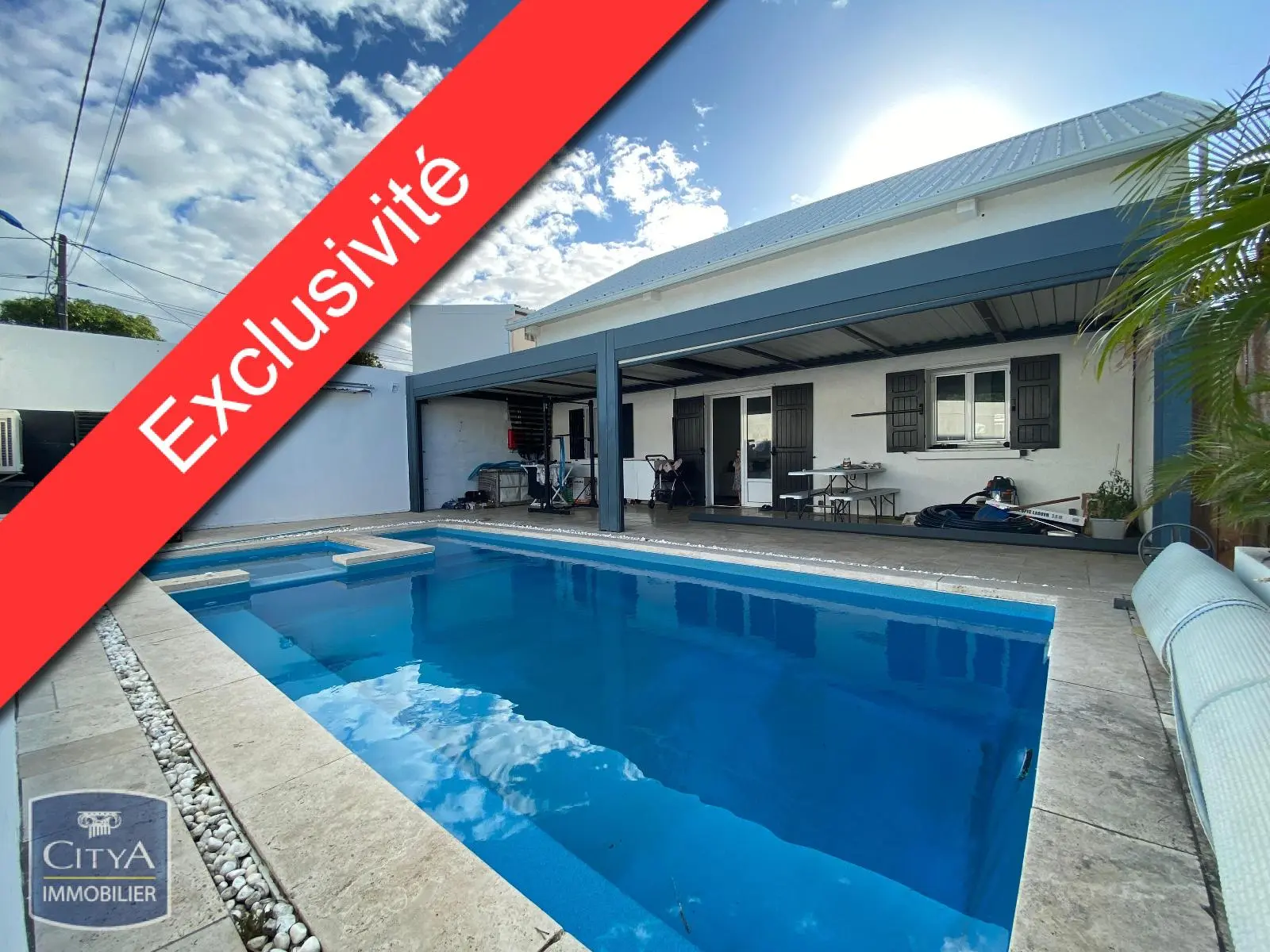 Photo 1 Maison 6 pièces 168m²