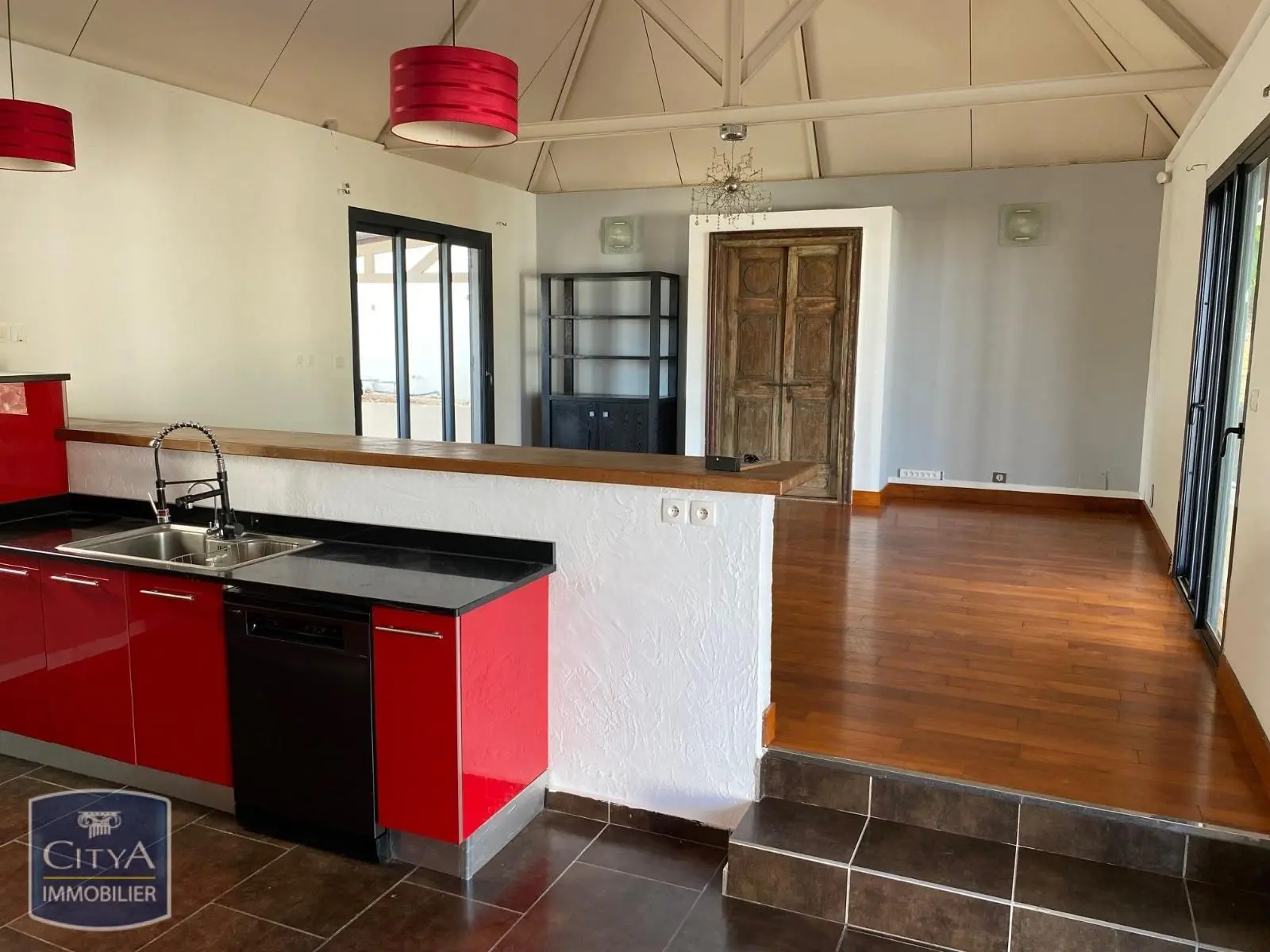 Photo 2 Maison 7 pièces 185m²