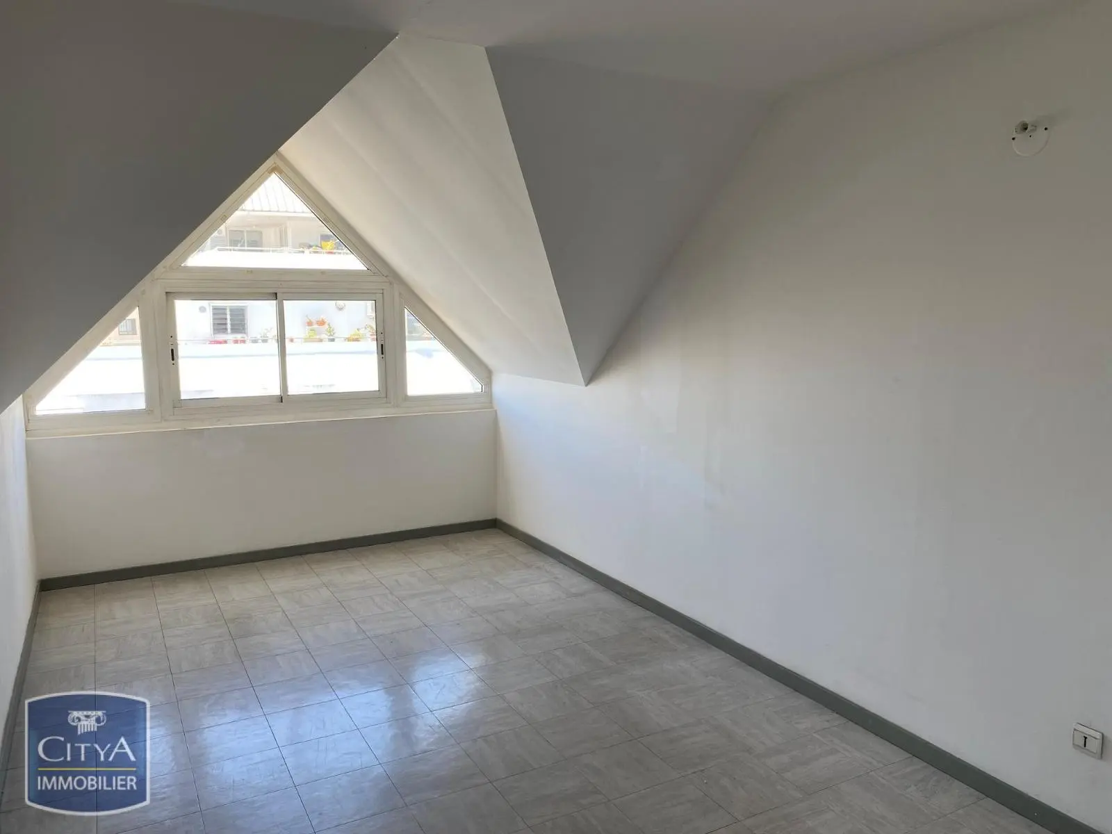 Photo 2 appartement Saint-Denis