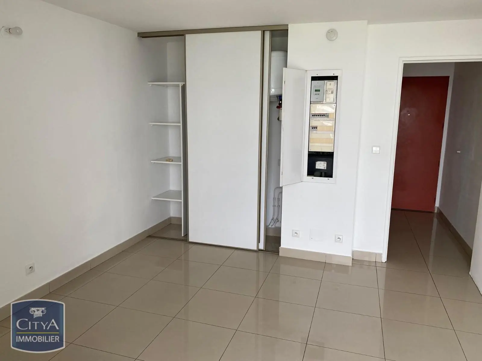 Photo 2 Appartement 1 pièce 23.24m²