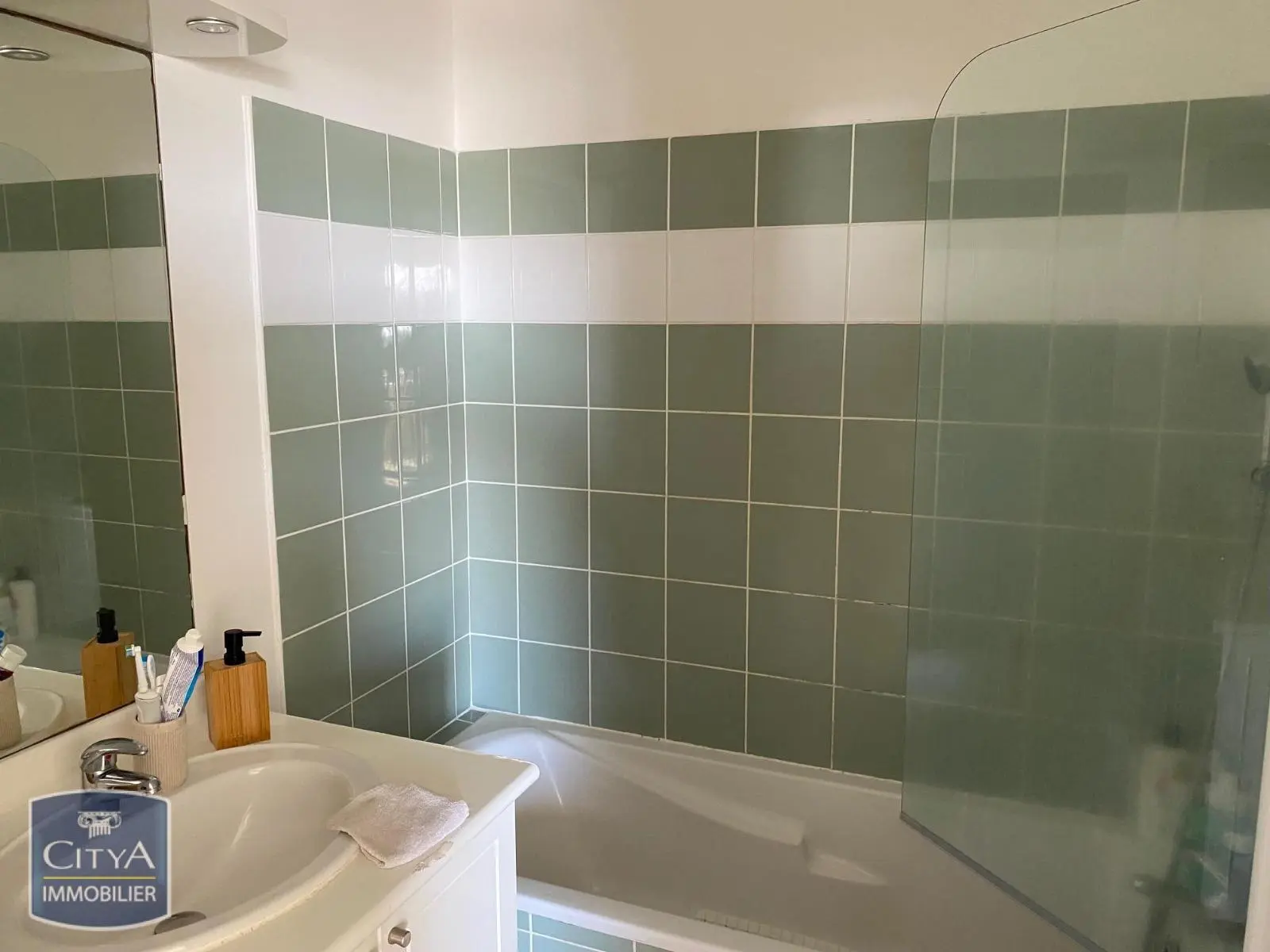 Photo 2 Appartement 2 pièces 32.9m²