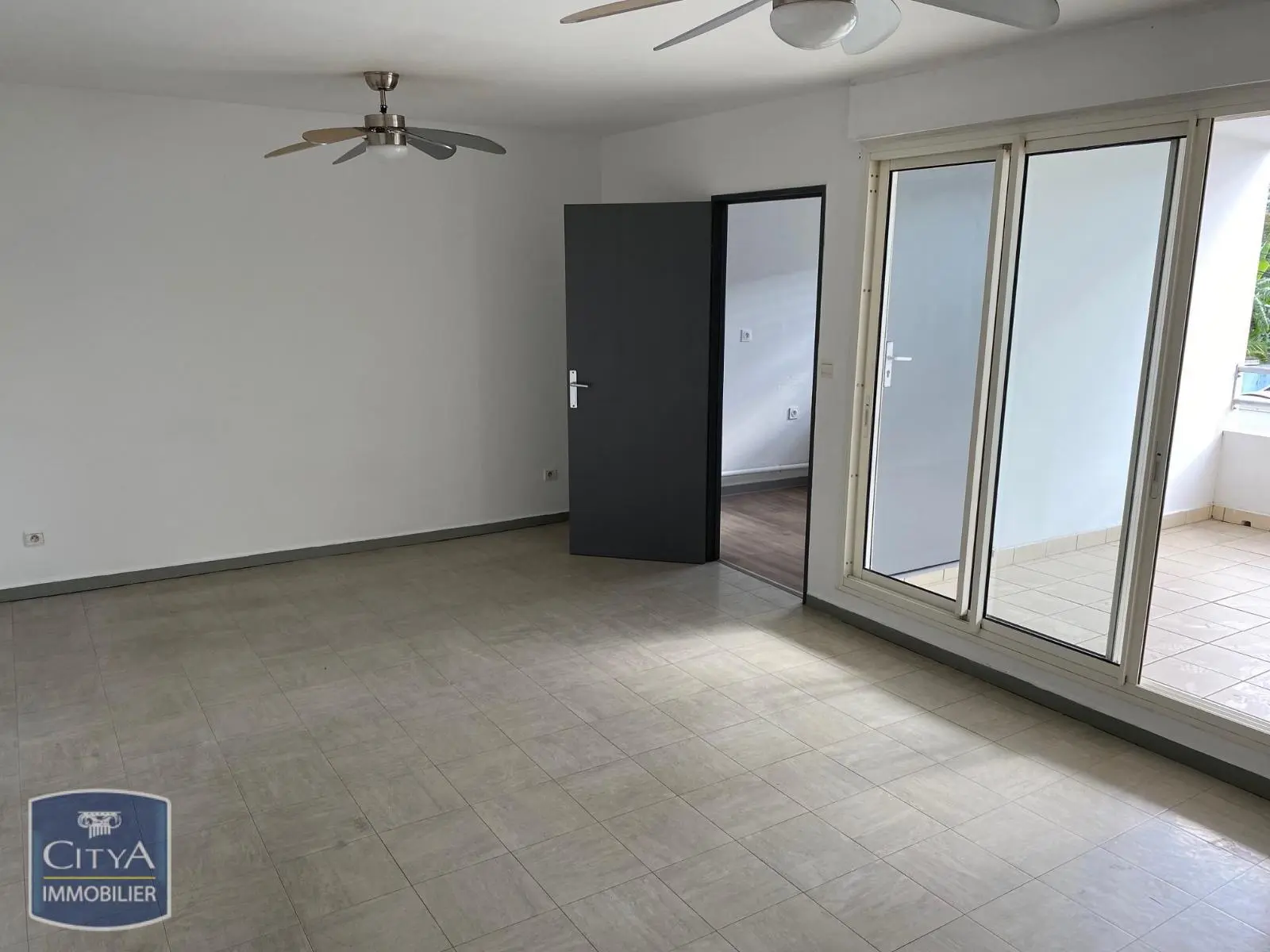 Photo 1 pour Appartement 3 pièces 56.5m² Photo 1 Appartement 3 pièces 56.5m²