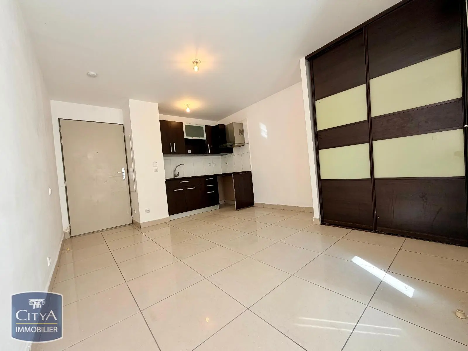 Photo 5 Appartement 1 pièce 22.65m²