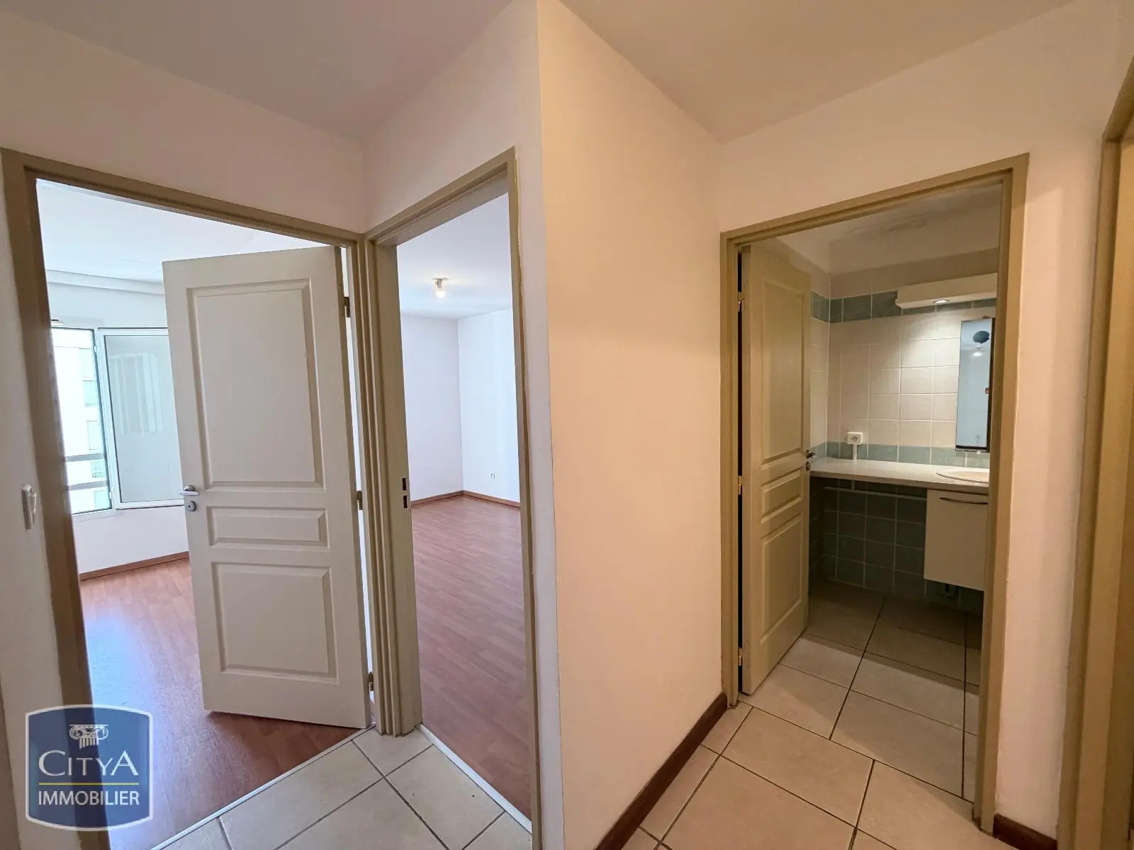 Photo 15 Appartement 4 pièces 85.82m²