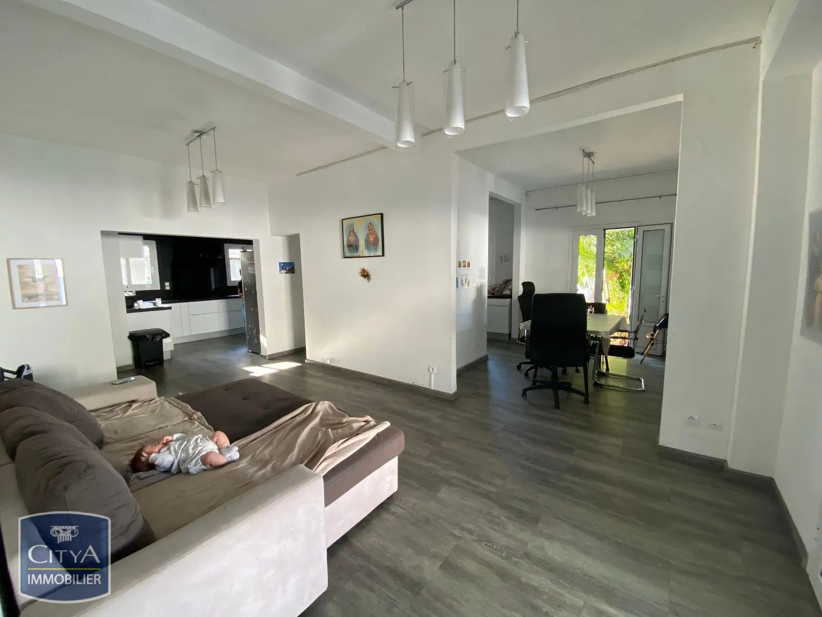 Photo 3 Maison 6 pièces 168m²