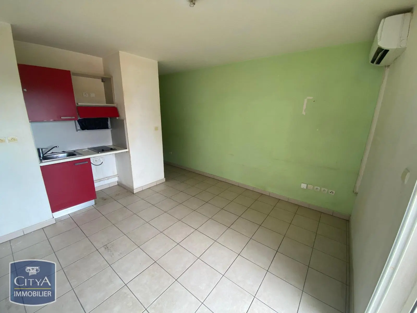 Photo 2 Appartement 1 pièce 21.58m²