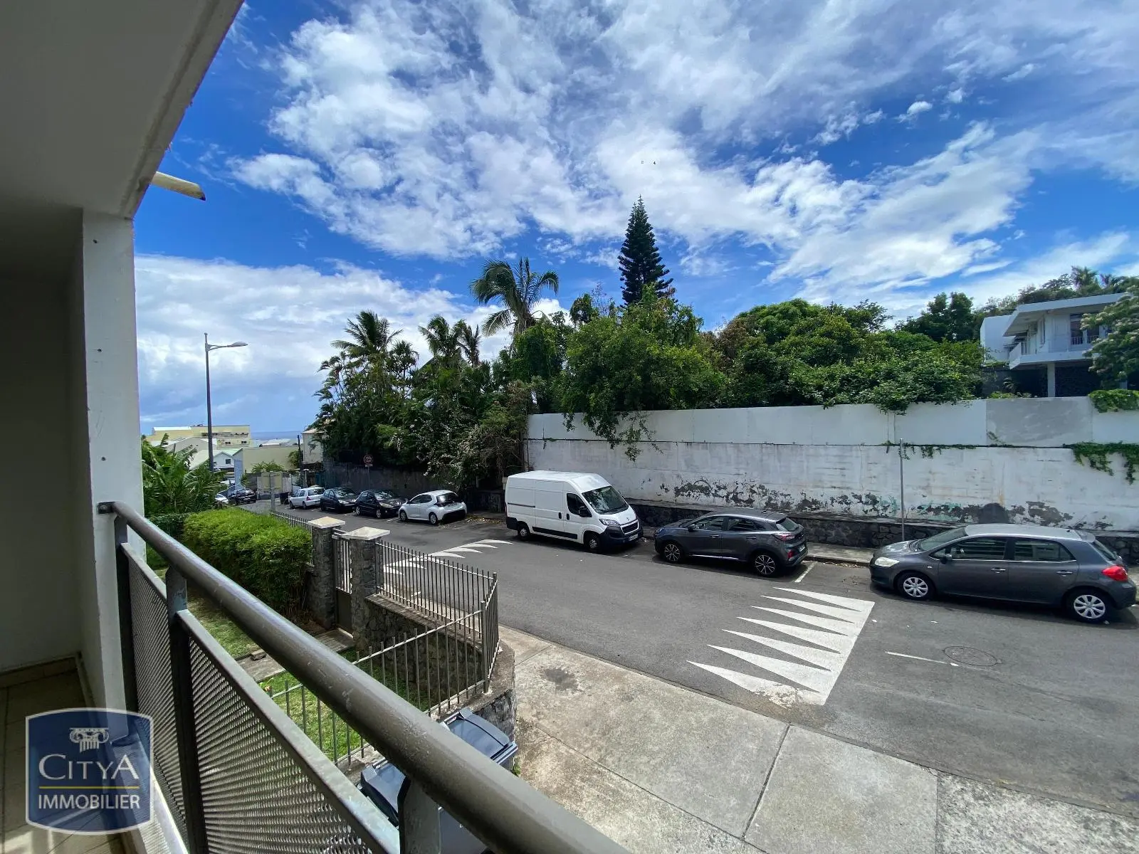 Photo 2 Appartement 1 pièce 37m²