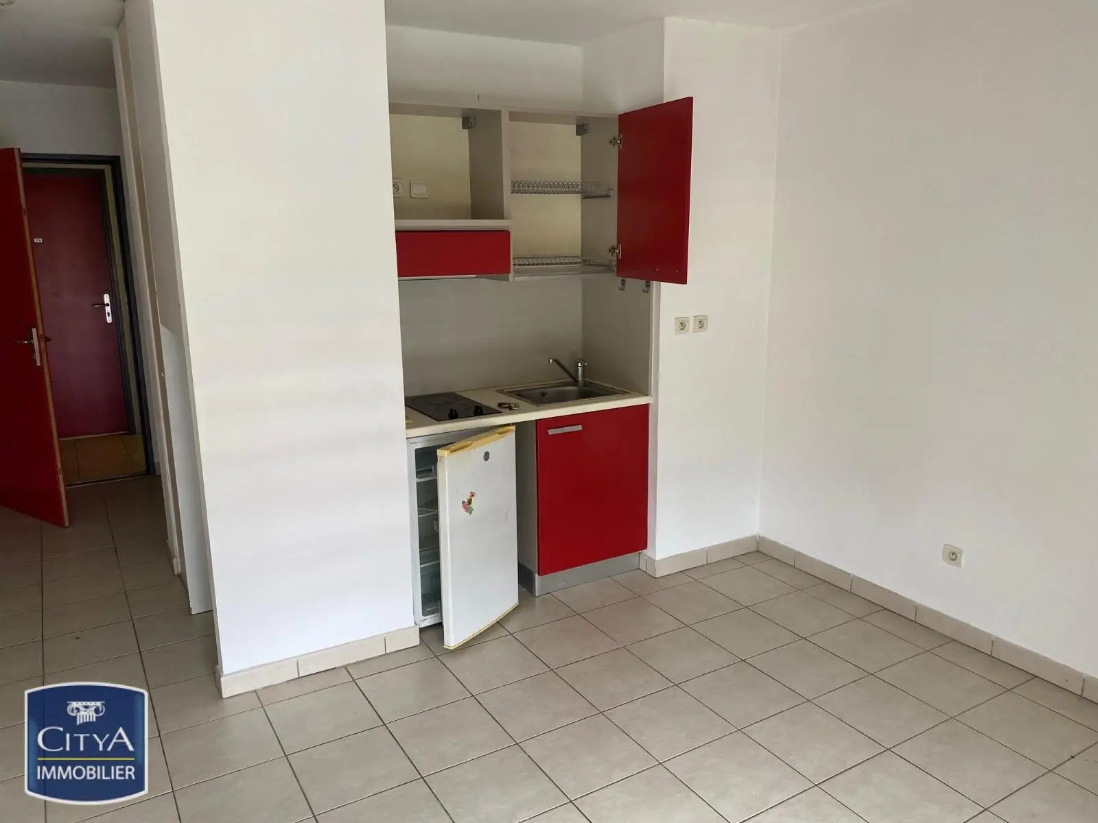 Photo 1 Appartement 1 pièce 22.02m²