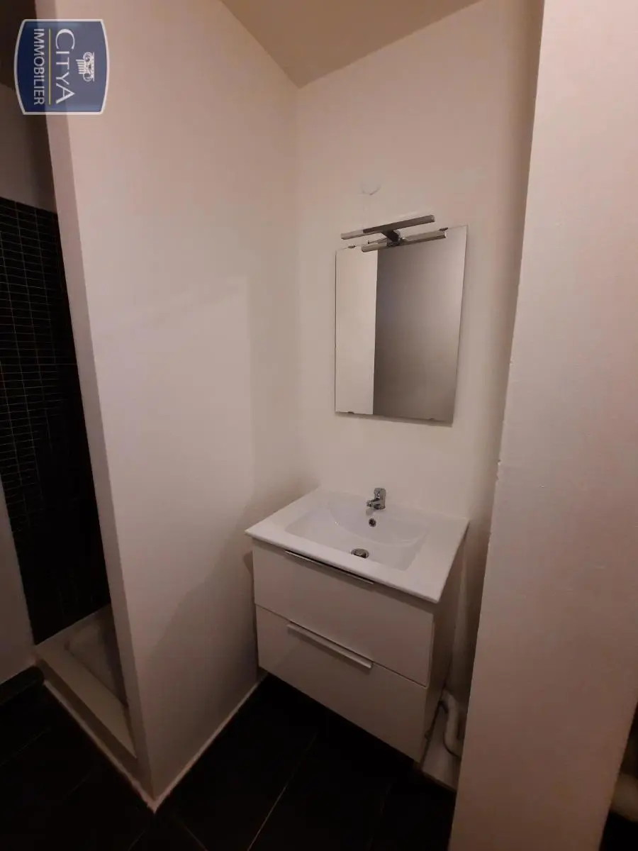Photo 4 Appartement 1 pièce 25.96m²