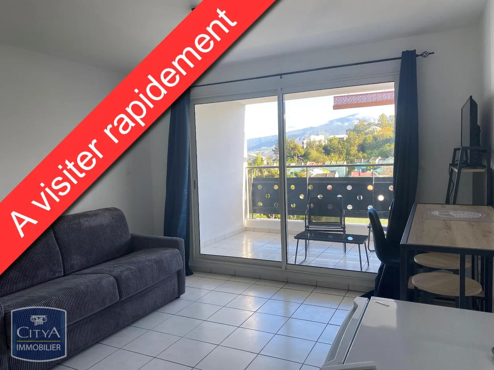 Photo 1 Appartement 1 pièce 21.75m²