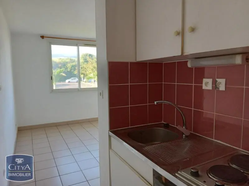 Photo 2 Appartement 1 pièce 19.68m²