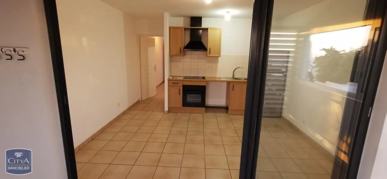 Photo 2 Appartement 2 pièces 33m²