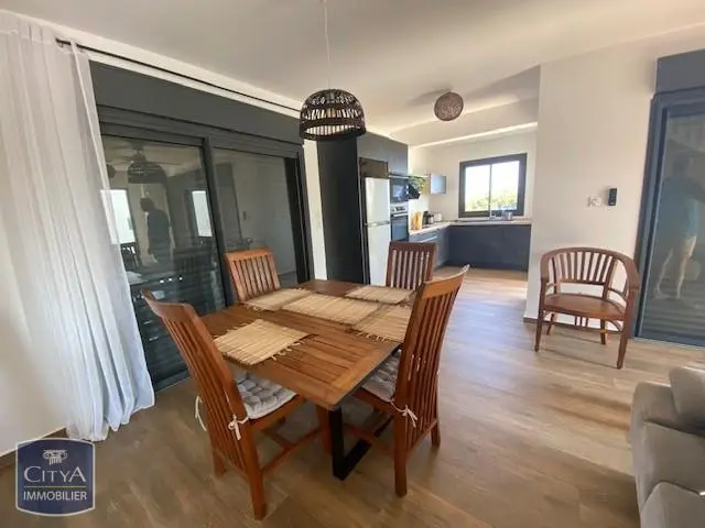 Photo 3 Maison 4 pièces 76.41m²
