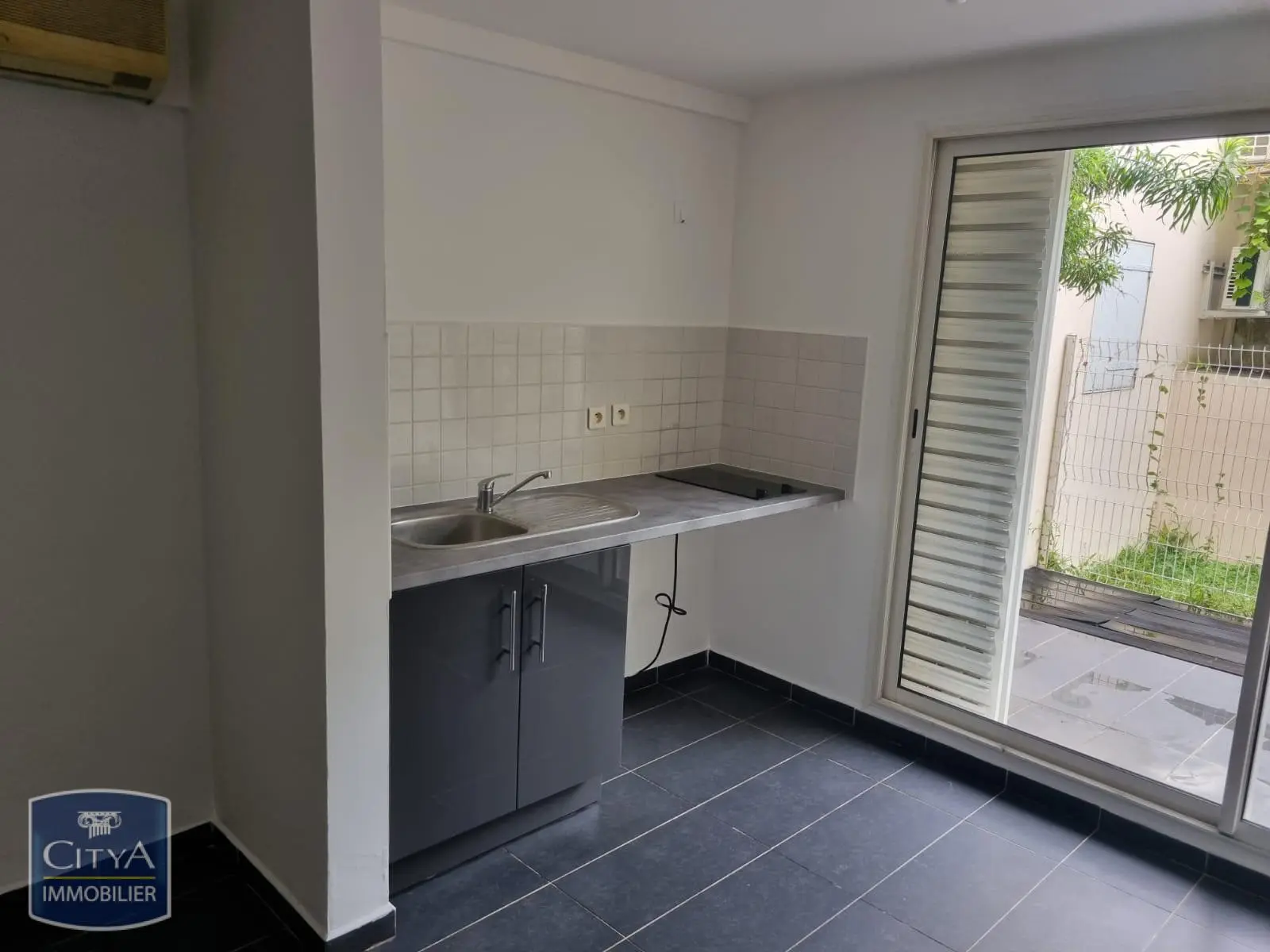Photo 4 Appartement 1 pièce 25.85m²