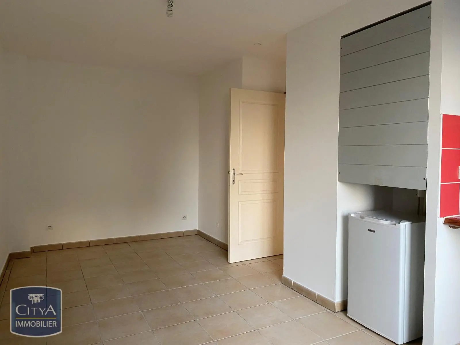 Photo 2 Appartement 1 pièce 19.1m²