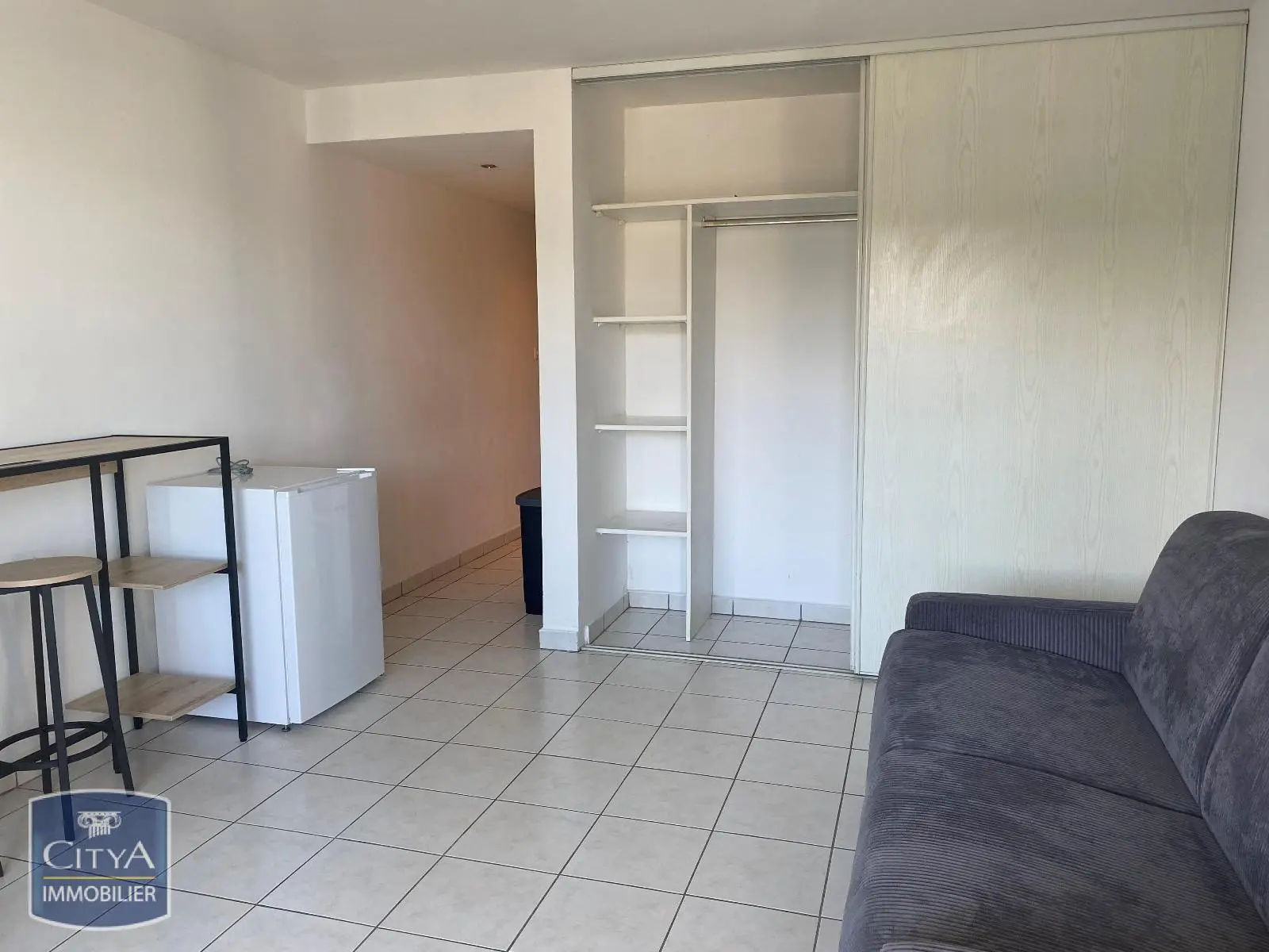 Photo 2 Appartement 1 pièce 21.75m²