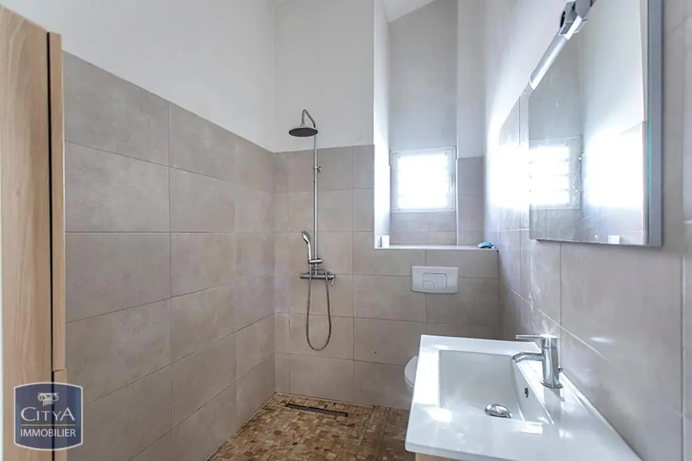 Photo 10 Maison 4 pièces 77m²