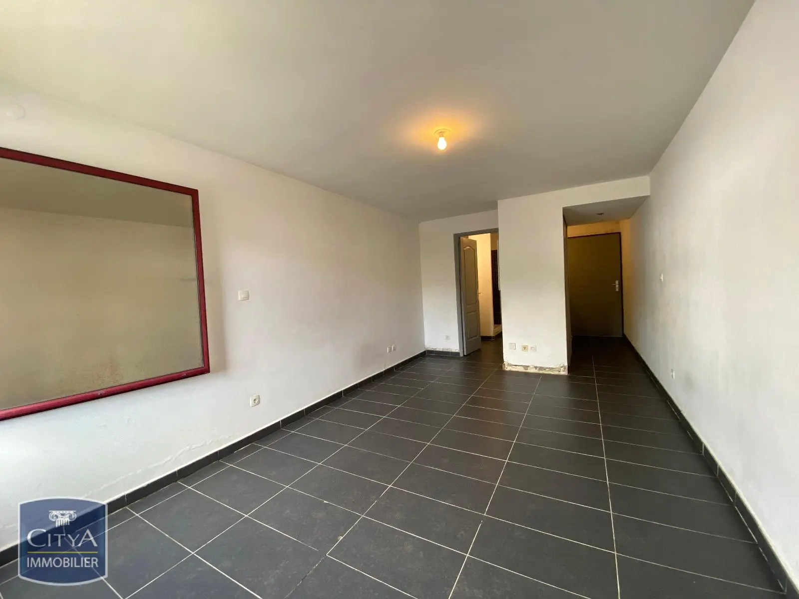Photo 3 Appartement 1 pièce 21.12m²