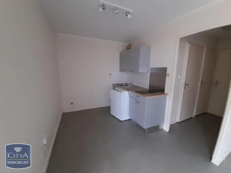 Photo 1 appartement Laval