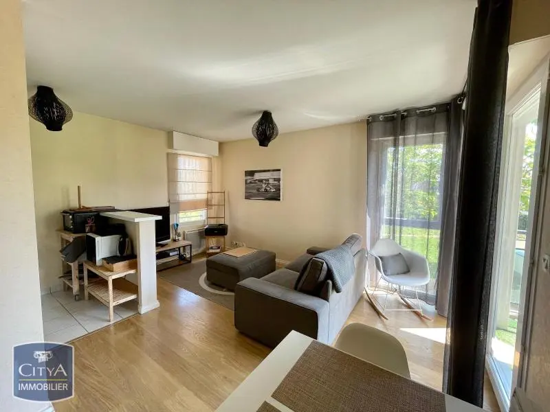 Photo 2 appartement Laval
