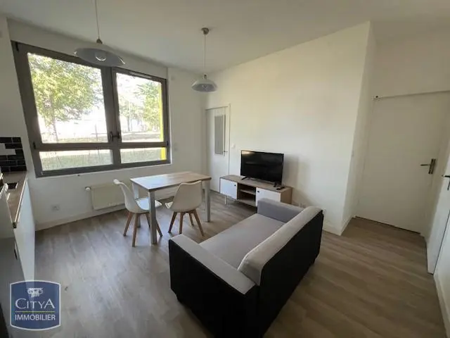 Photo 1 Appartement 1 pièce 9.59m²