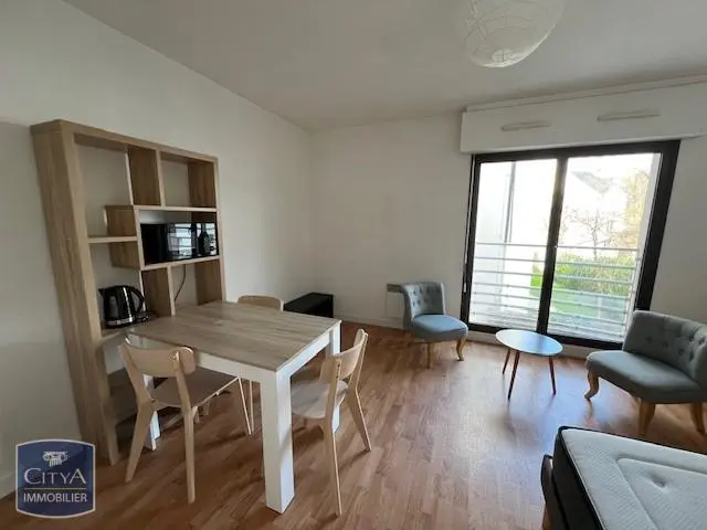 Photo 2 Appartement 1 pièce 25.09m²