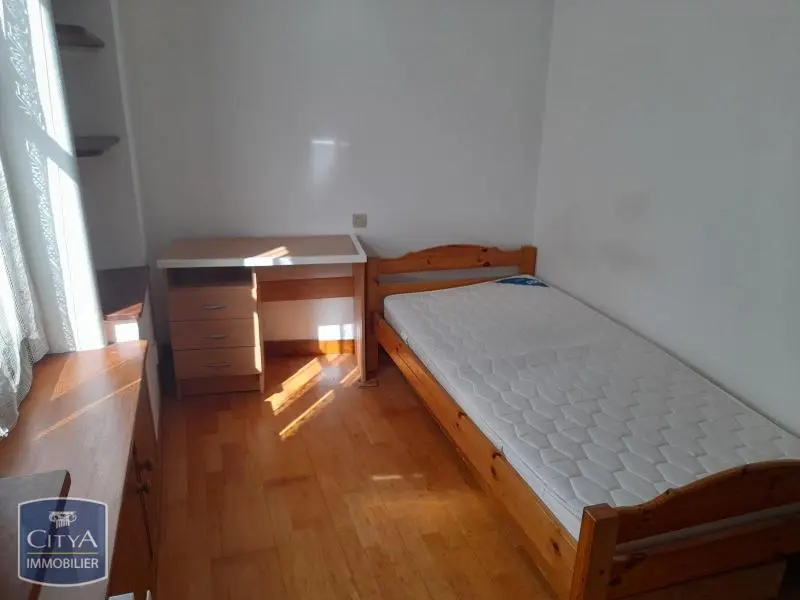 Photo 1 Appartement 1 pièce 14.12m²